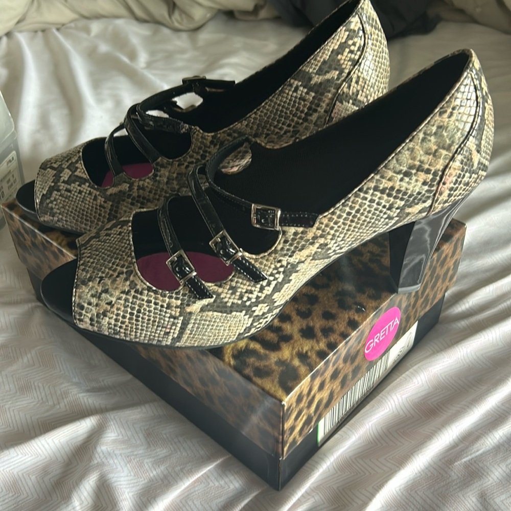 Gretta Snakeskin Heels - 11